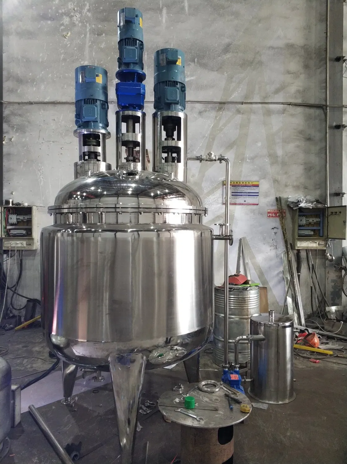 Реактор химического смешивания с высоким сдвиговым усилием, реакционный смесительный бак с электрическим нагревом